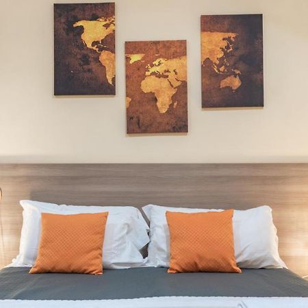 רומא Domenichino Guesthouse מראה חיצוני תמונה