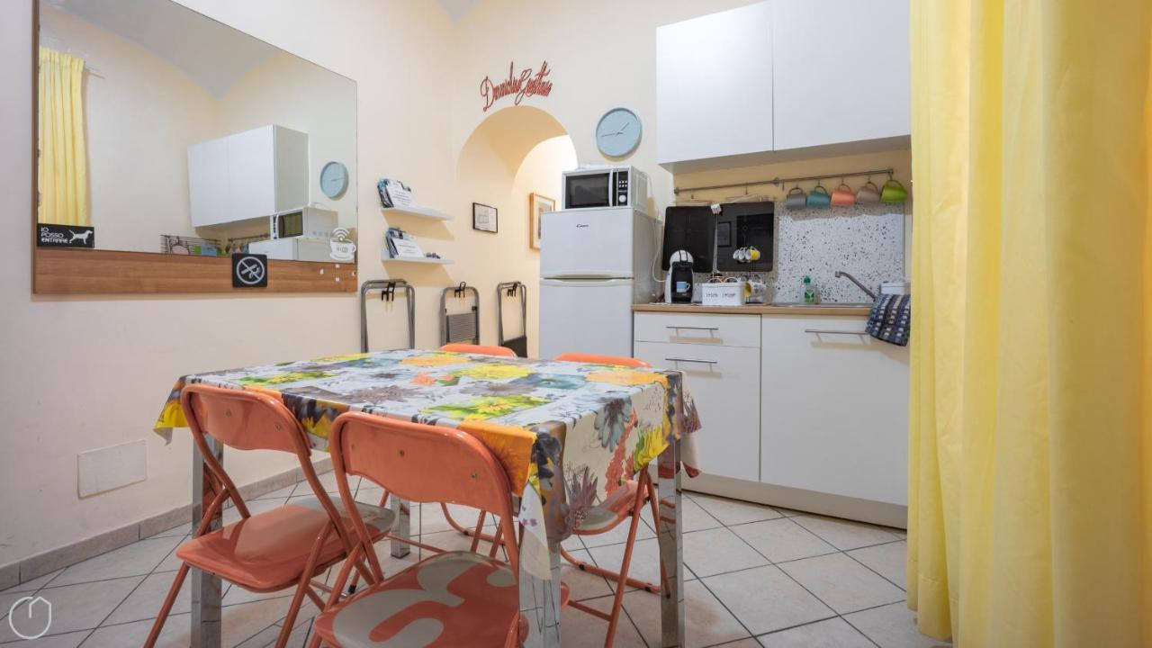 רומא Domenichino Guesthouse מראה חיצוני תמונה